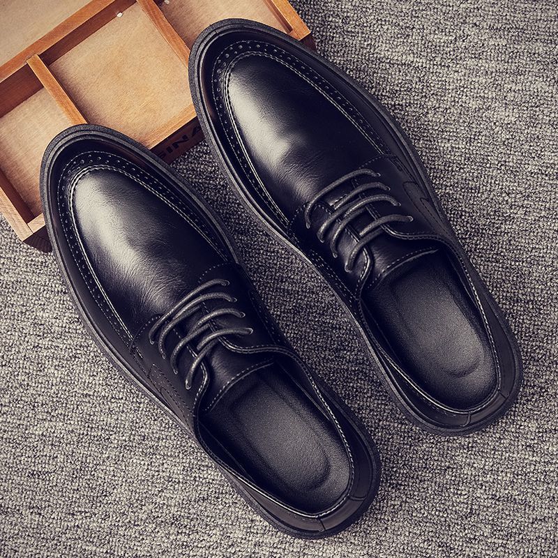 Giày Da Đen Nam Thu Đông Công Sở Trang Phục Nam Anh Quốc Đế Mềm Giày Da Nhỏ Retro Mũi Nhọn Giày Hợp 