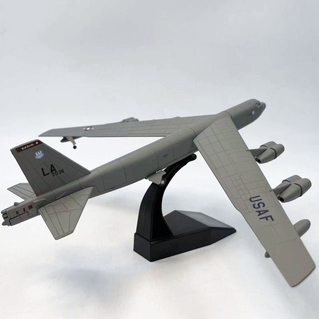 1 / 200B-52 B52 Mô hình máy bay hợp kim mô phỏng sản phẩm hoàn thành quà tặng