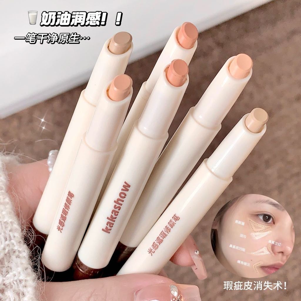 Bút che khuyết điểm hai đầu kakashow không thấm nước kakashow 260422DD
