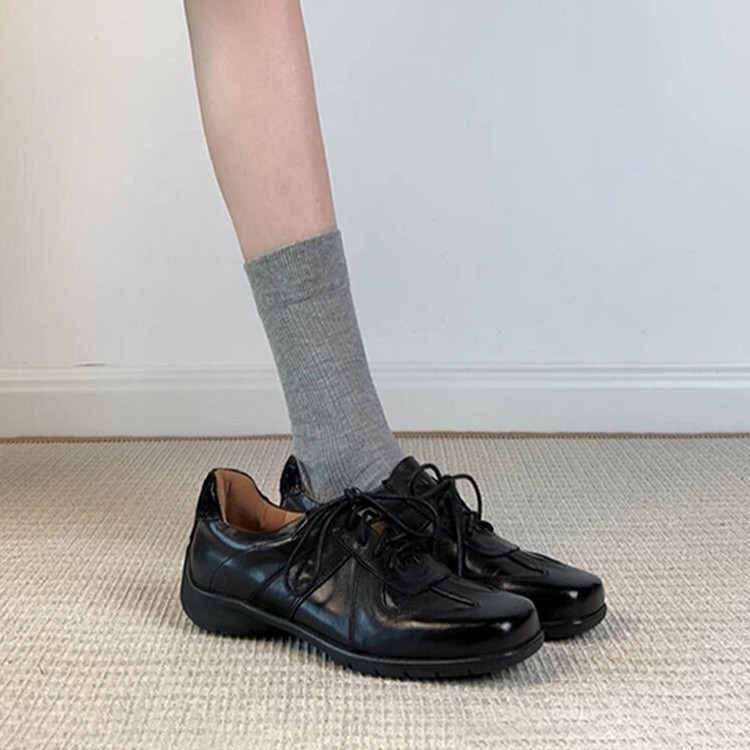 Sheepskin Version~Retro square-toed artistic lace-up German training shoes, ballet-style black comfo