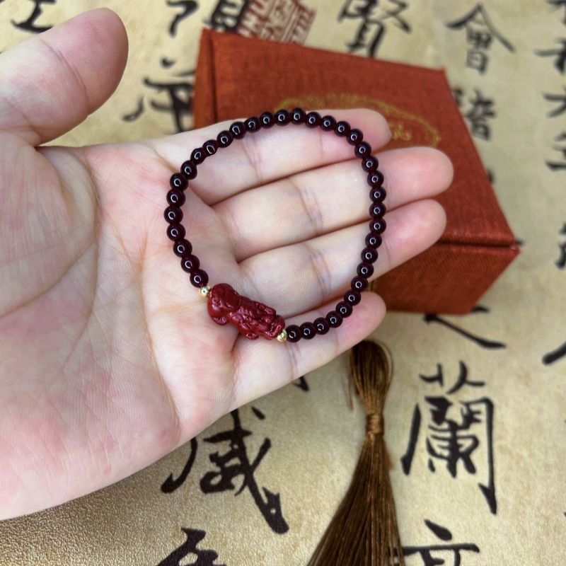 Vòng tay Vòng tay Vòng tay Vòng tay hạt tròn Vòng tay Pixiu Nam Nữ Vòng tay