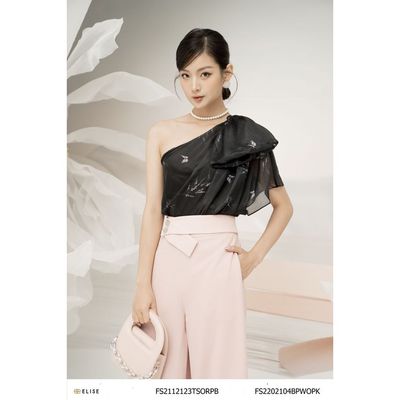 Áo sơ mi tơ đen lavender lệch vai thiết kế Elise FS2112123TSORPB