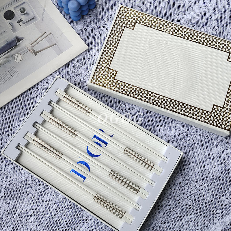 Ceramic chopsticks for home use, food-grade, gold pattern, high-end brand, new model, mold-resistant
