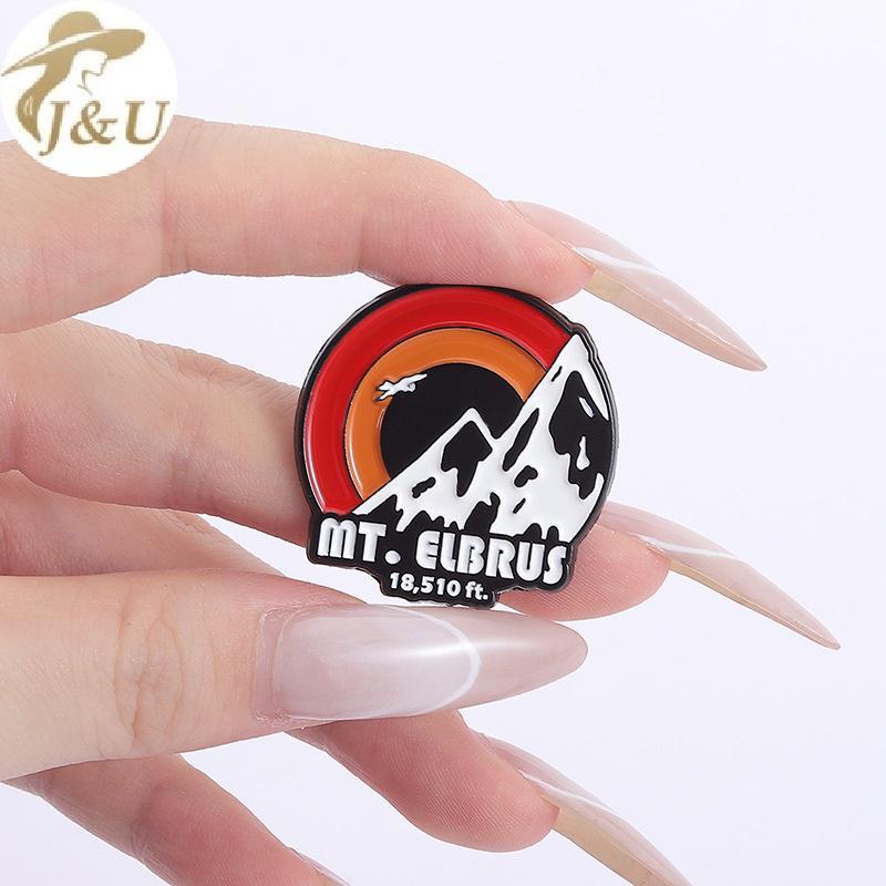 JU Nga Elbrus - Trâm Cài Áo Với Họa Tiết Bình Minh Trên Núi Tuyết, Phù Hợp Làm Quà Tặng Bạn Bè