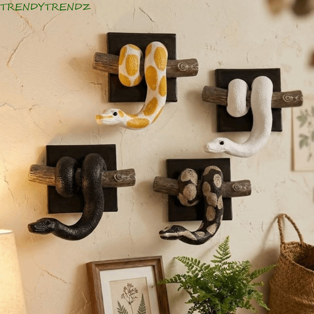 TRENDYTRENDZ Điêu khắc rắn kim loại 3D, Theo chủ đề bò sát Gothic Accent Quả bóng vàng Nghệ thuật tr
