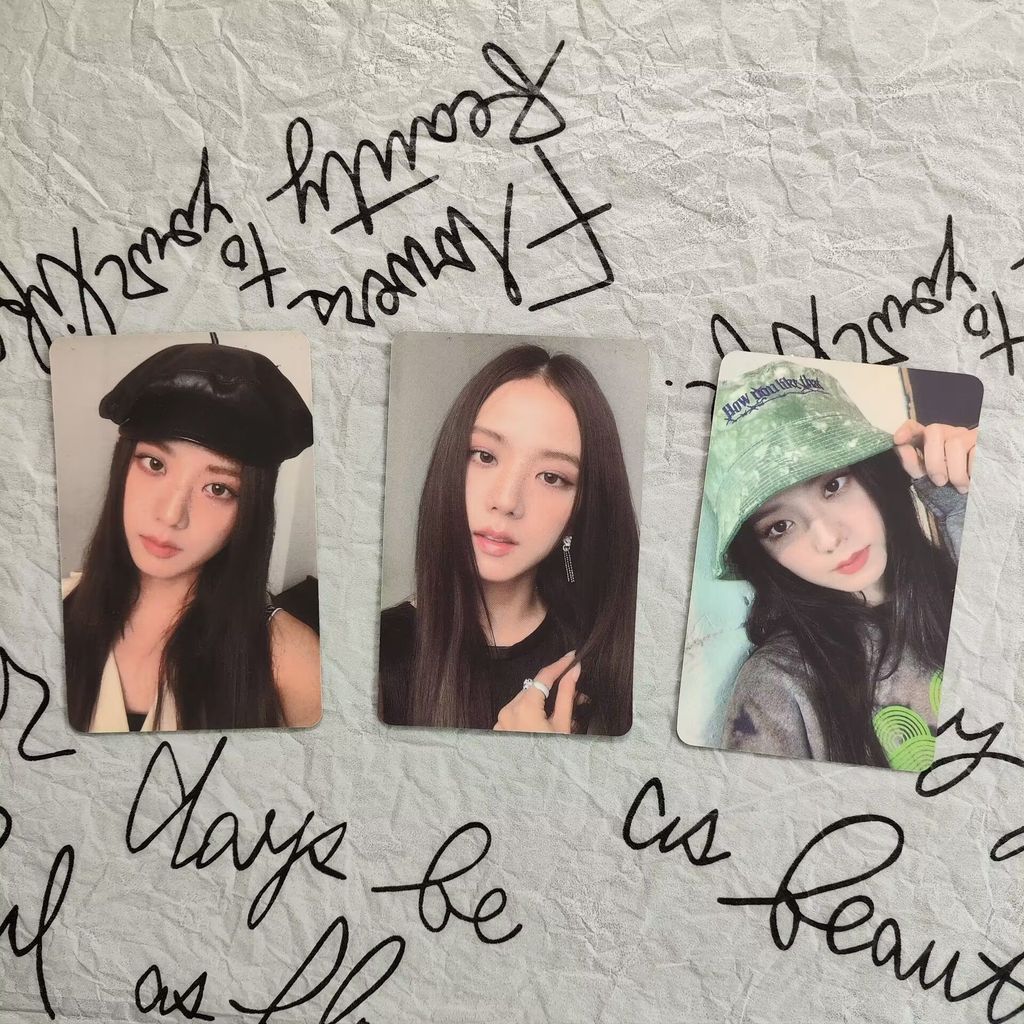 Blackpink JISOO Kim Ji Soo thẻ nhỏ thẳng tóc show mũ xanh thẻ nhỏ k4 thẻ đặc biệt