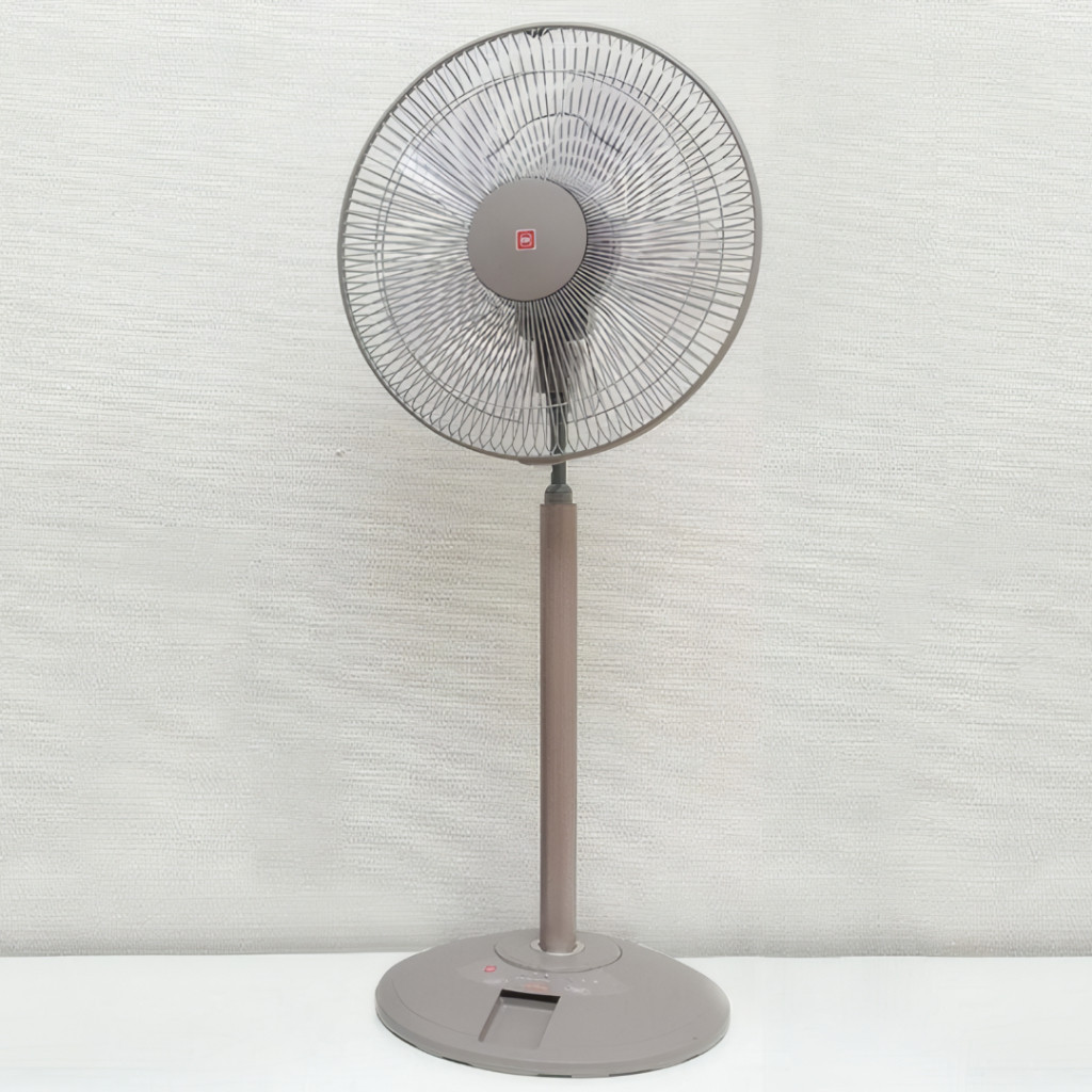 Quạt đứng Nhật KDK N30NH(BR) - 5 cánh- Bảo hành chính hãng