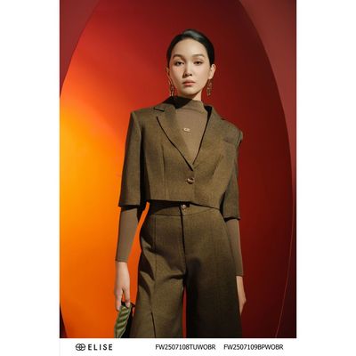 Vest lửng vân nâu gỗ tay lỡ thiết kế Elise FW2507108TUWOBR