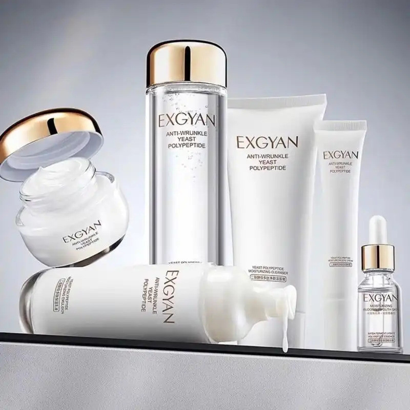 (Chỉ giảm giá 5 đơn hàng) 1 bộ sản phẩm chăm sóc da 6 món Exgyan giúp dưỡng ẩm và nuôi dưỡng làn da 