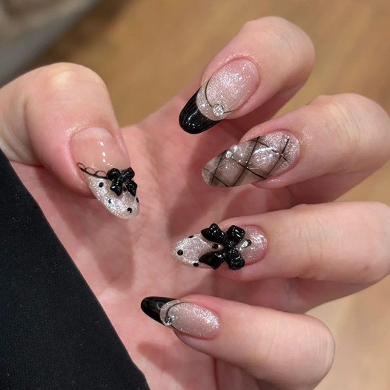 Black Bow Patch Nail Art Press-On Nails