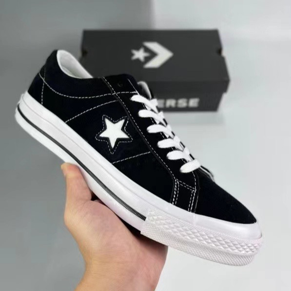Giày bo mạch thông thường màu đen CONVERSE One Star Academy có cổ thấp