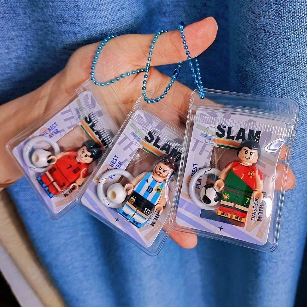 Tương thích với Lego Messi C Luo Móc khóa Schoolbag Mặt dây chuyền World Cup Mặt dây chuyền Ngôi sao