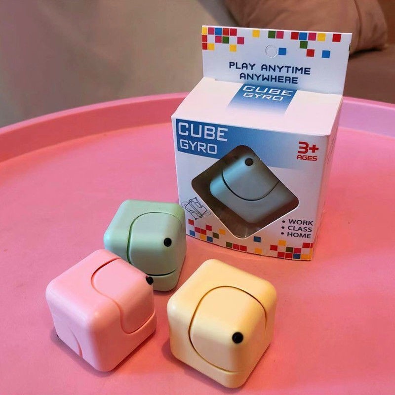 Fidget Spinner Rubik 's Cube Đồ chơi ngón tay giáo dục Vuông Cyclone Dice Cube Mini