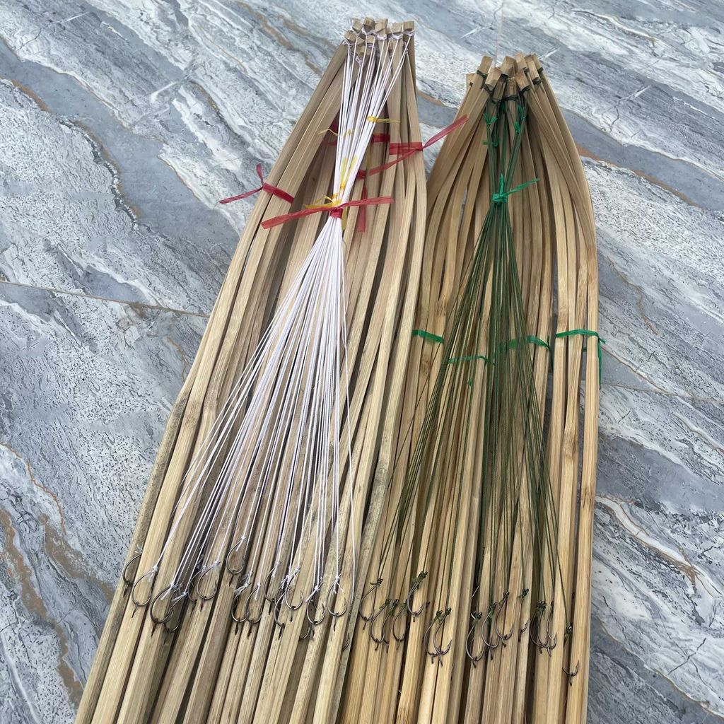 30 cần câu cắm cá lóc trê rô... dây chỉ nylon chắc, lưỡi 8 cần dẻo
