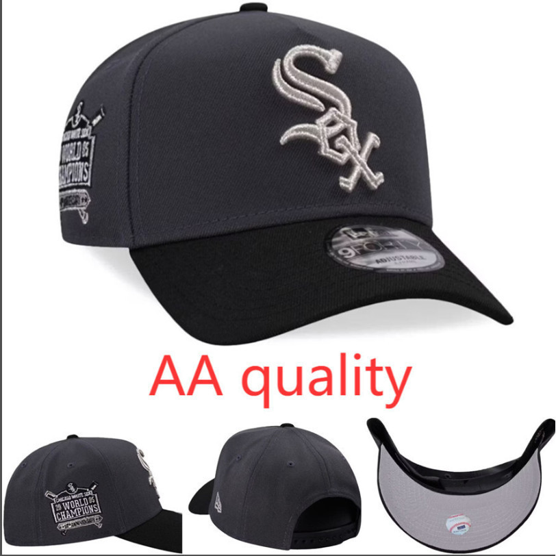 Mũ snapback 9Forty Chicago White Sox World Champion màu trắng và xanh