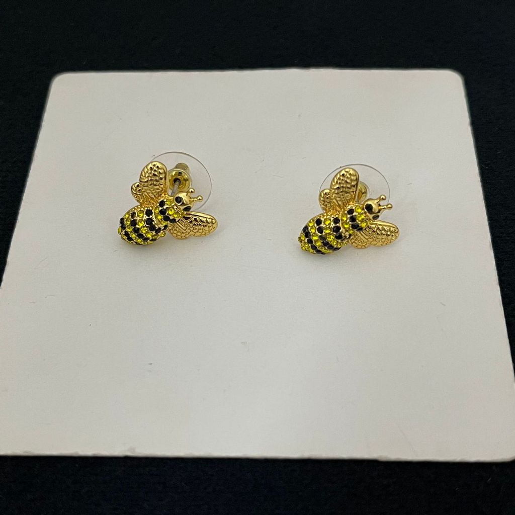 2024New summer collection, simple design, forest-themed little bee shape, micro-inlaid zirconia stud