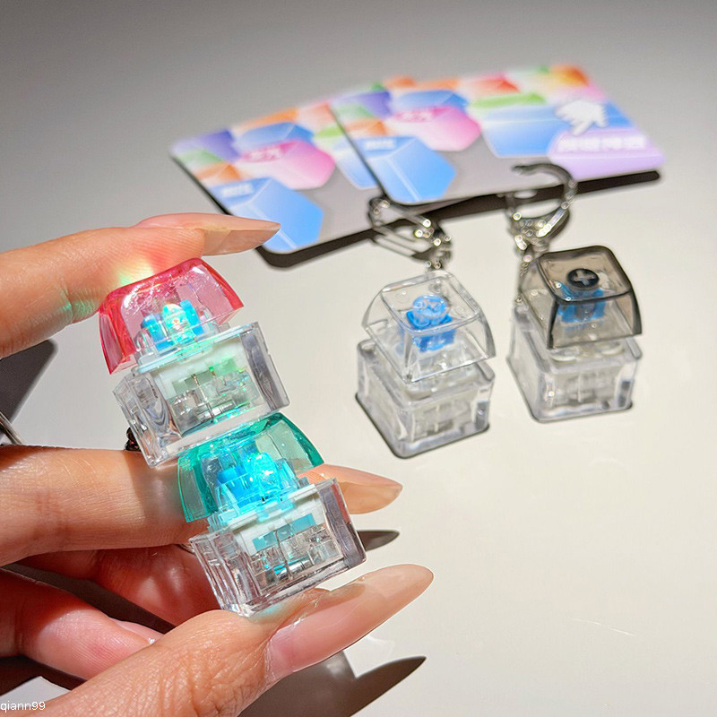 🌸Qiann99🌸Móc khoá bàn phím cơ (Blue Switch) - Keychain Blue Switch - Móc khóa