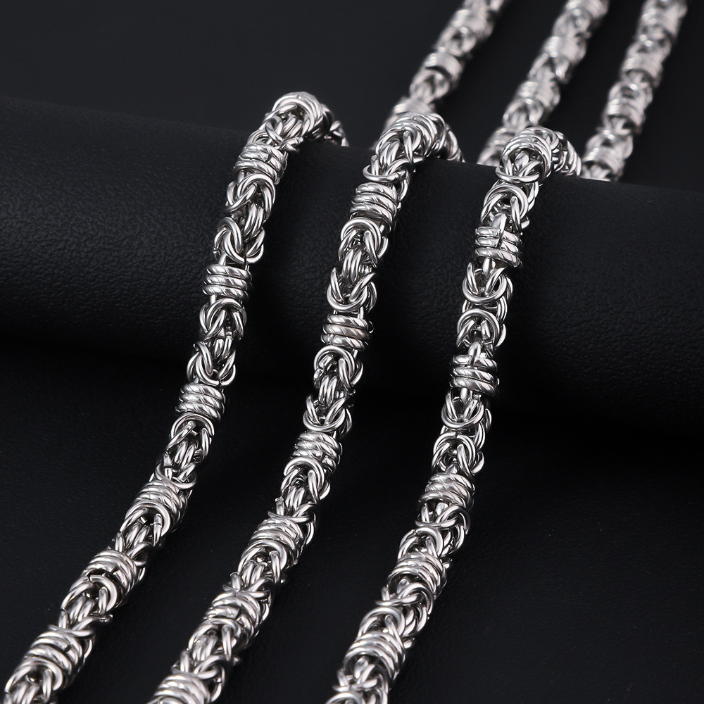 Popular~Stainless steel necklace, hand-woven interlocking chain, men's Cuban chain, titanium steel b