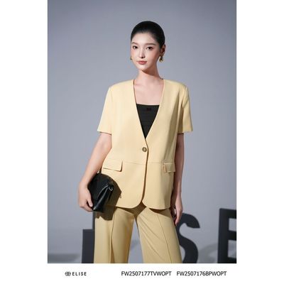 Vest nâu vàng cổ V túi ốp diễu chỉ thiết kế Elise FW2507177TVWOPT