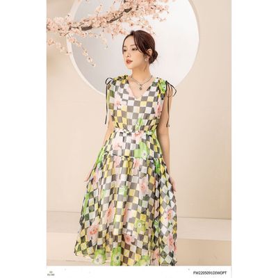 Đầm voan hoa caro rút dây vai thiết kế Elise FW2205091DIWOPT