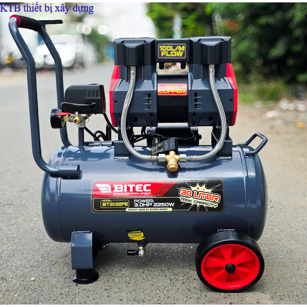 Máy nén khí không dầu 30 lít BTEC BT3032FE 2250W mẫu mới .BTEC G kbt xây dưng
