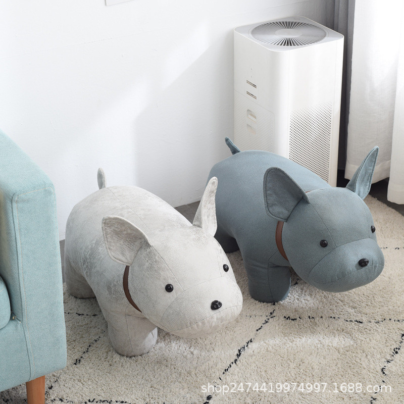 Creative shoe-changing stool for home entrance, cartoon low stool in the shape of an elephant, anima