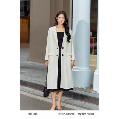 Áo măng tô dạ lông cừu trắng đính cúc sau thiết kế Elise FW2212135OCWLWH