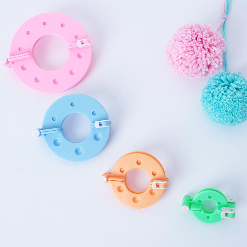 Sister Su Su 's House Wool Pompom Tool Passing Time Hand-Knited Wool Ball diy Ball Maker Tool Set