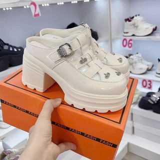 (SẴN HÀNG -GIAO LIỀN)SỤC  DA BÓNG ĐẾ CAO 9CM SỤC ĐẾ BẰNG SIÊU NHẸ 2 MÀU ĐEN VÀ KEM