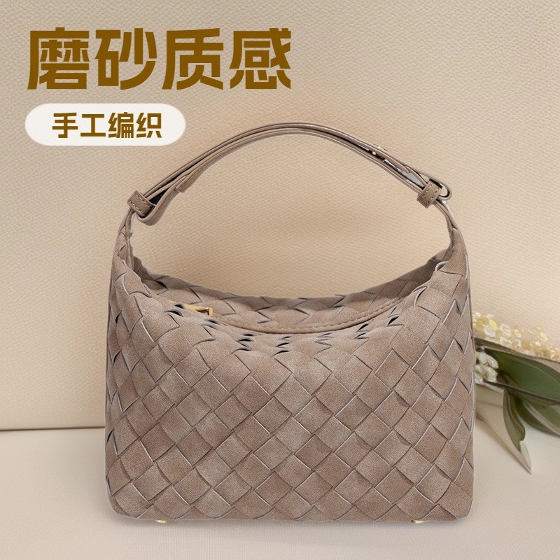 New frosted hand-woven lunch box bag, fashionable and compact mini shoulder bag, crossbody woven wom