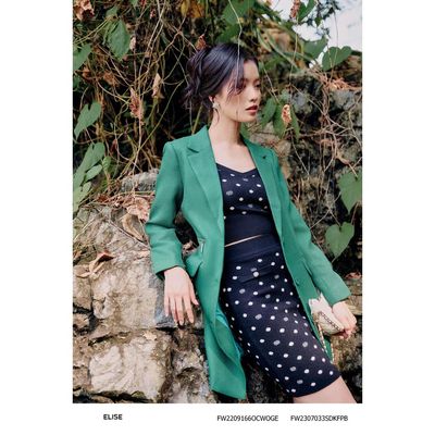Áo măng tô dạ xanh lá khóa eo thiết kế Elise FW2209166OCWOGE