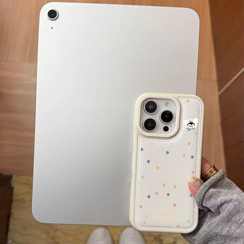 Ốp lưng silicon mềm họa tiết điểm gợn sóng Penguin dễ thương cho iPhone 17 Pro Max/16/15