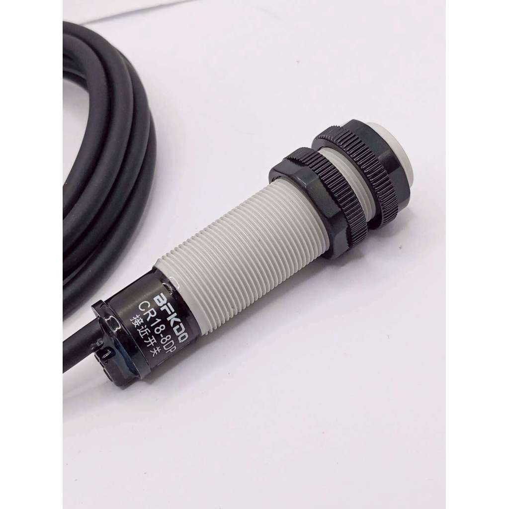 Mới CR18-8DN CR18-8DP CR18-8DN2 CR18-8DP2 M18 Cảm biến công tắc tiệm cận điện dung chất lượng cao