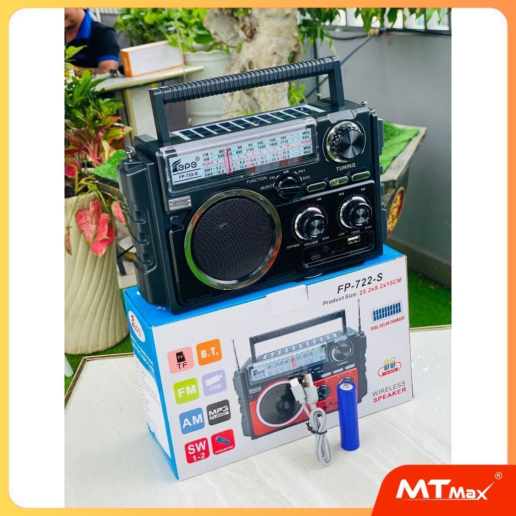Radio  FM, AM, SW FP 722S sử dụng pin năng lượng mặt trời 10w âm thanh sống động