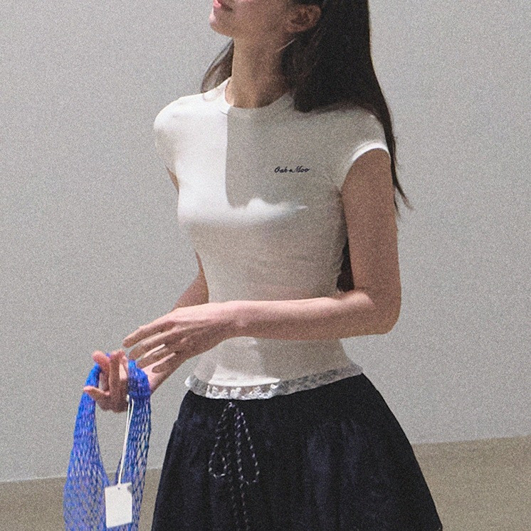 OakMoo Áo Thun Tay Ngắn Ren Ôm Skinny