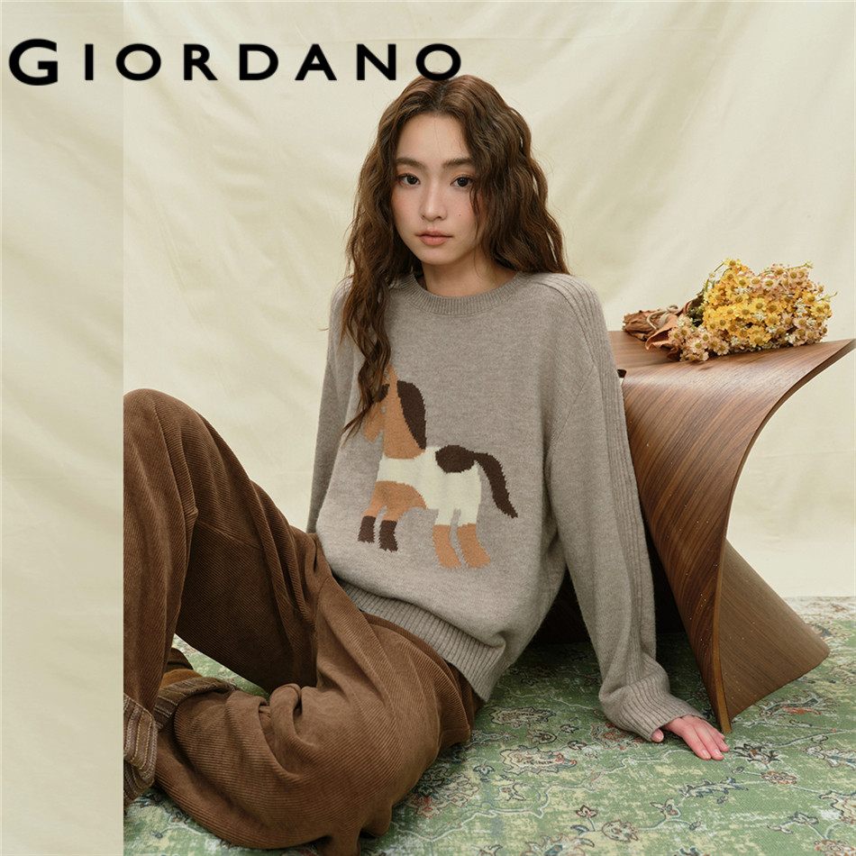 GIORDANO WOMEN Pony jacquard crewneck sweater 18355718
