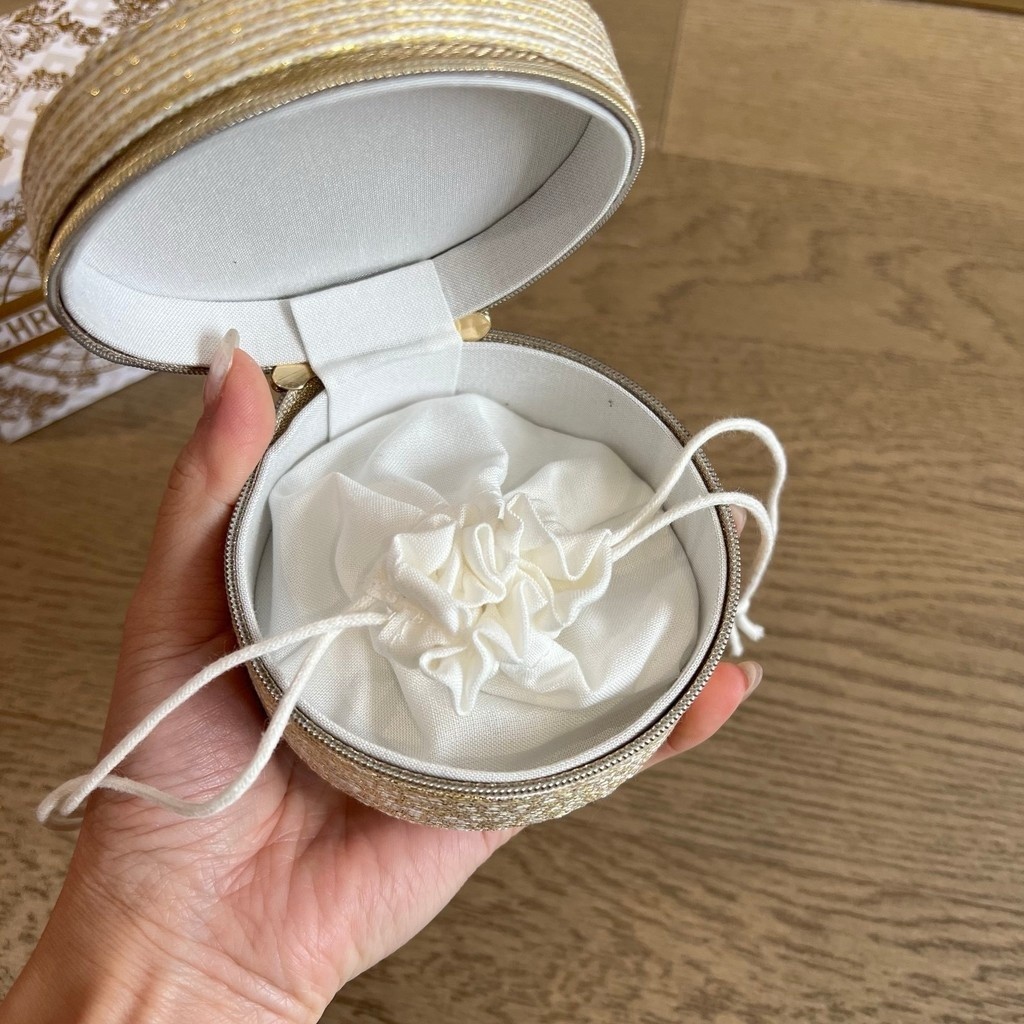 Simple Gold Embroidered Jewelry Box Elegant Handheld Lipstick Case Jewelry Storage Box