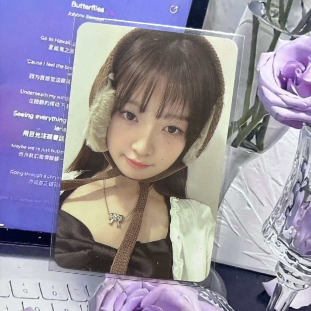 IVEivesw10 ngoại tuyến Daejeon ký bán phiên bản đặc biệt Naoai Lian bịt tai Lian thẻ nhỏ mặc định
