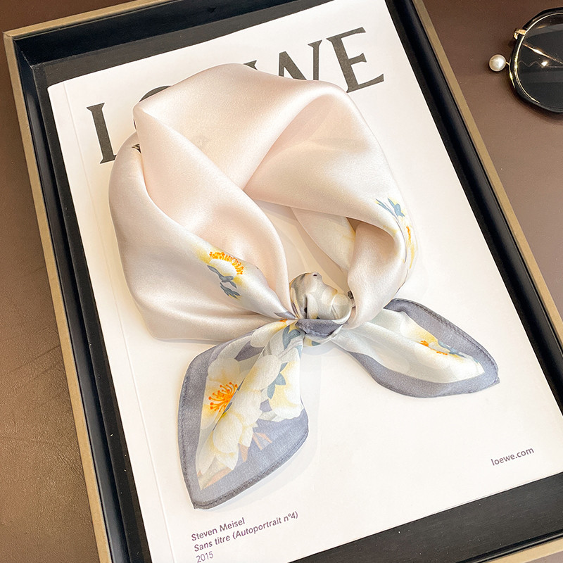 Lụa Lụa Dâu Lụa Nhỏ Vuông Khăn Lụa Nữ Xuân Thu Hè Thắt Cổ Mỏng Khăn Bảo Vệ Cổ Khăn Cổ 50x50