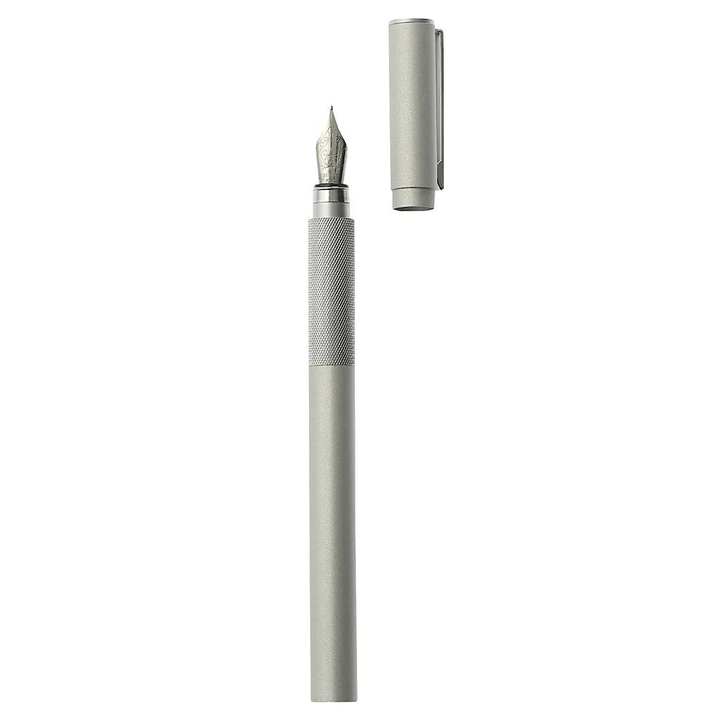 MUJI Aluminum Round Barrel Fountain Pen, Black, 13.7 x 1 cm, Includes One Fine Ink Cartridge, Produc