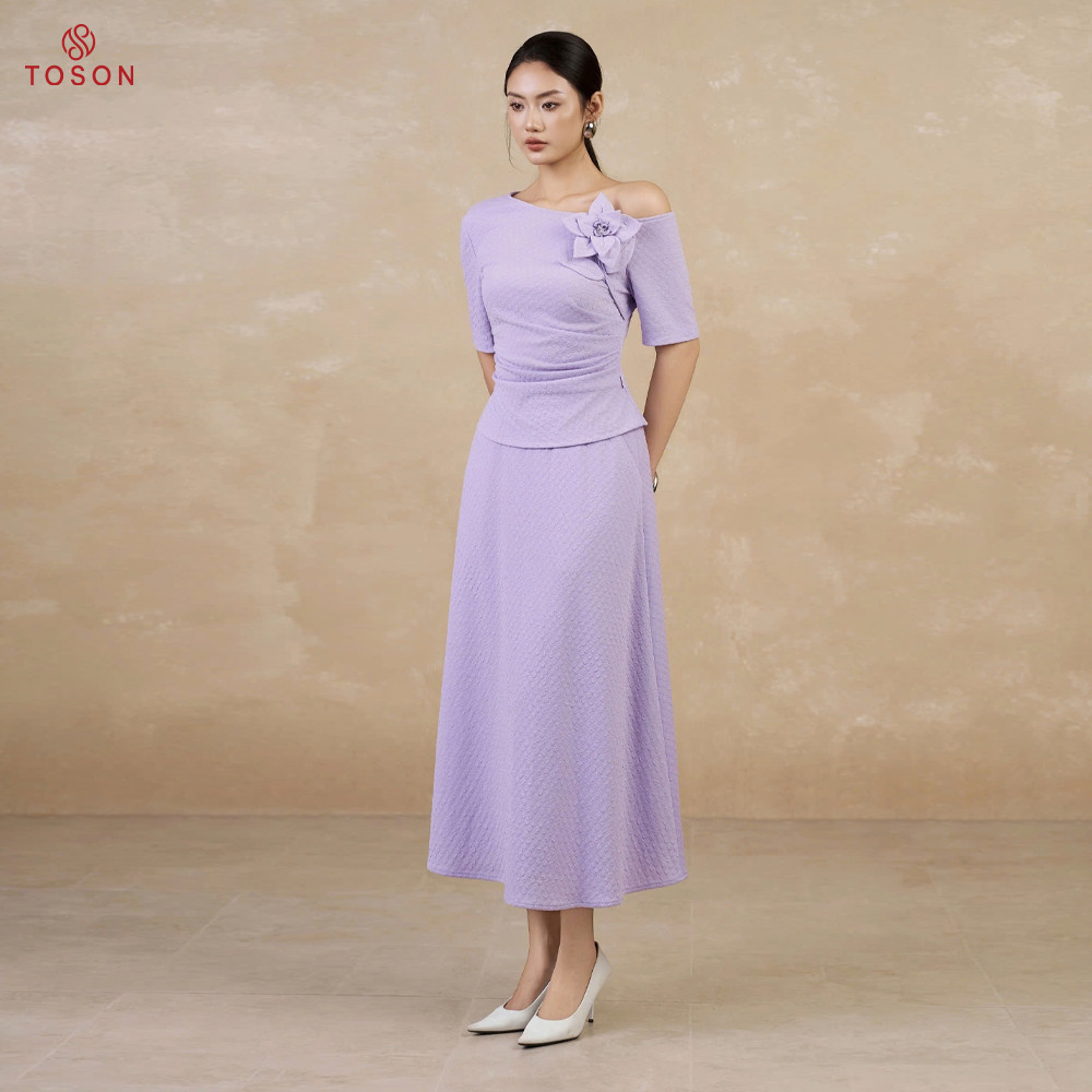 Set Bộ công sở nữ thun len tím: Áo vai lệch đính hoa + C.Váy B1346 Toson