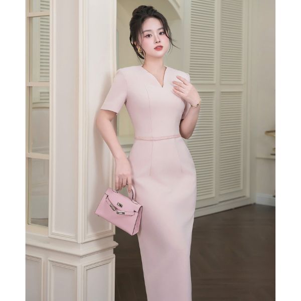 Đầm Dự Tiệc MAY M220 Đính Pha Lê - Váy Hồng Dự Tiêc Bút Chì Tôn Dáng Chuẩn MAY