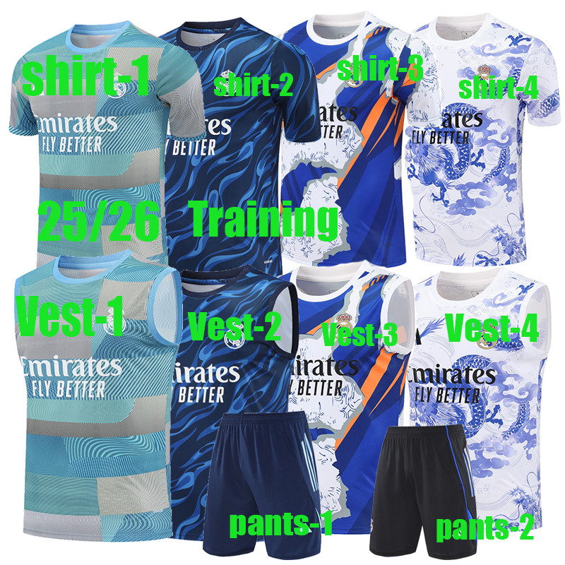 Áo và quần tập thể thao Real Madrid của Mbappe, Trent Alexander-Arnold, Camavinga, Vinicius Jr., Val