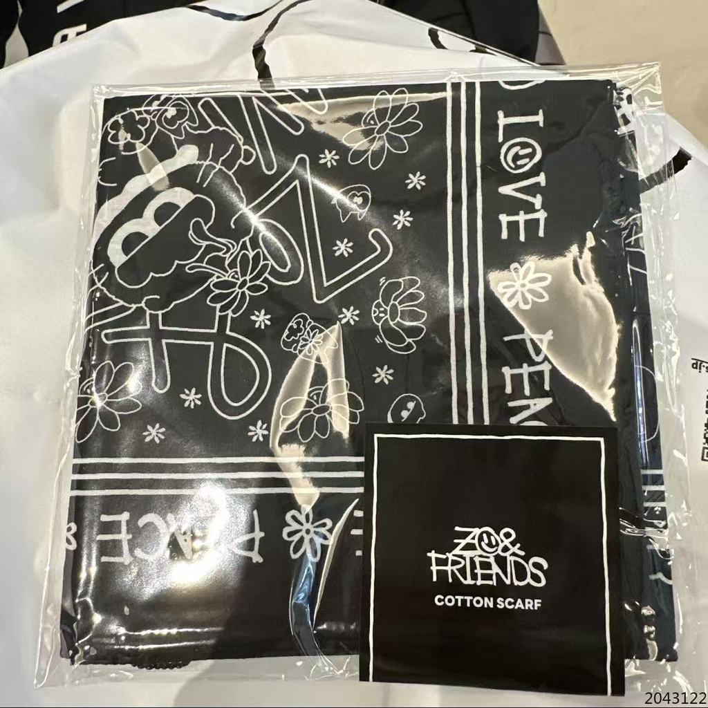 Kwon Ji-Dragon ZOA Khăn Vuông GD Kwon Ji-Dragon Dòng Bạn Bè Chung Vuông Khăn Kwon Ji-Dragon Khăn Lụa