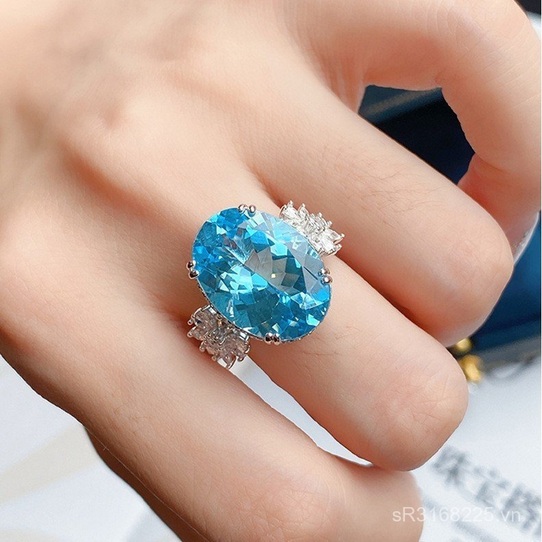 Nhẫn kim cương mô phỏng cao cấp với đá topaz màu xanh biển 9 carat