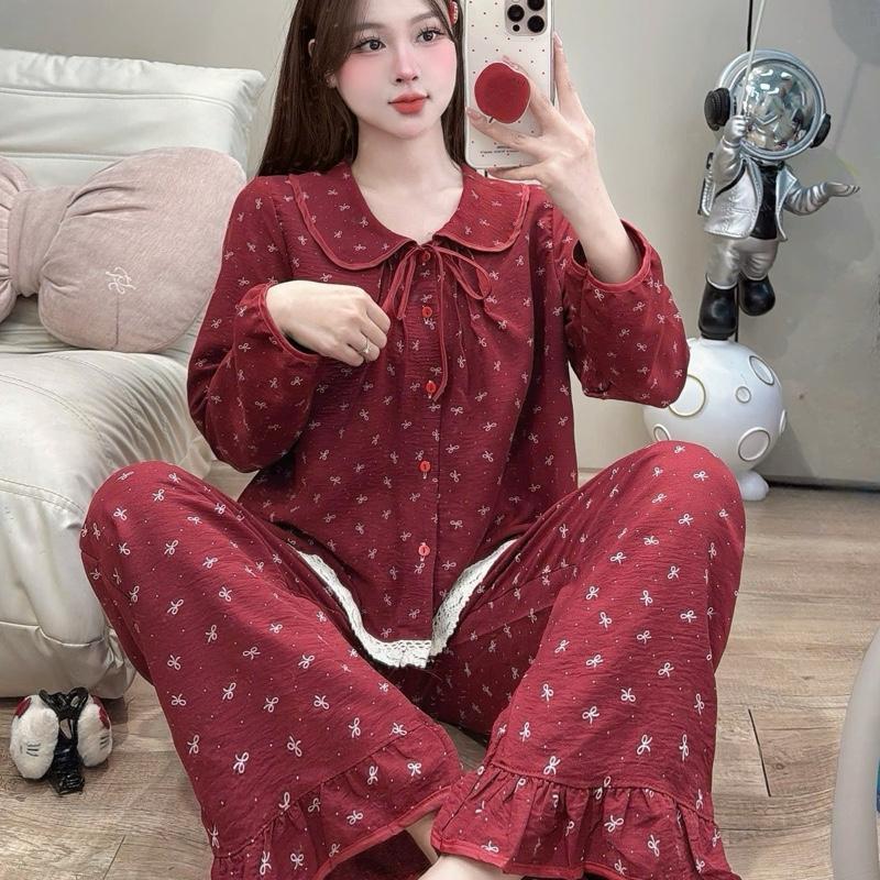 [DEAL MỞ BÁN] Bộ Đồ Ngủ Nữ JUSOKA Pijama Cổ Sen Vạt Ren Trắng Chất Đũi Hàn Siêu Xinh Mặc Nhà Dành Cho Nữ DU04