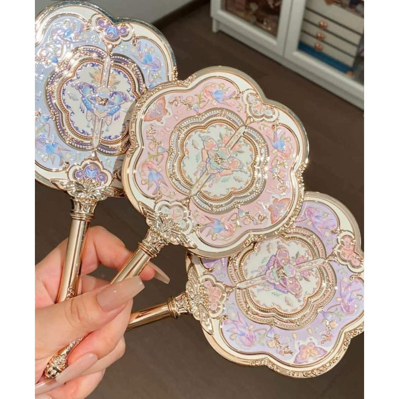 (MUSE STORE) (Có Sẵn)Gương Flower Knows nhiều BST: Hồ điệp, Bướm KN 8 năm, Swan, Tiên cá, Angel, dâu