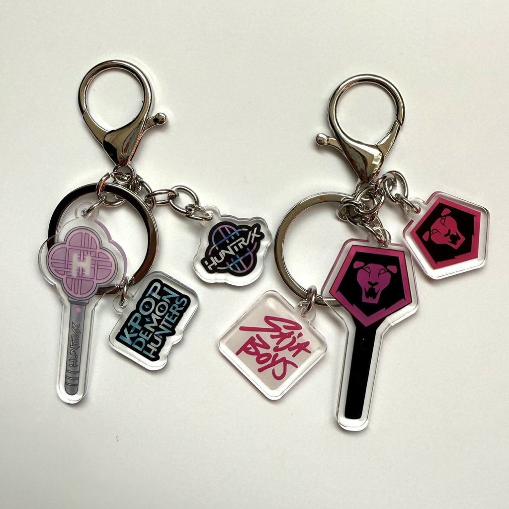 Falcon Girl Nhóm Hỗ Trợ Ánh Sáng Hàng Hóa Móc Khóa Huntrix Mặt Dây Chuyền SAJA BOYS Phụ Kiện Huntrix