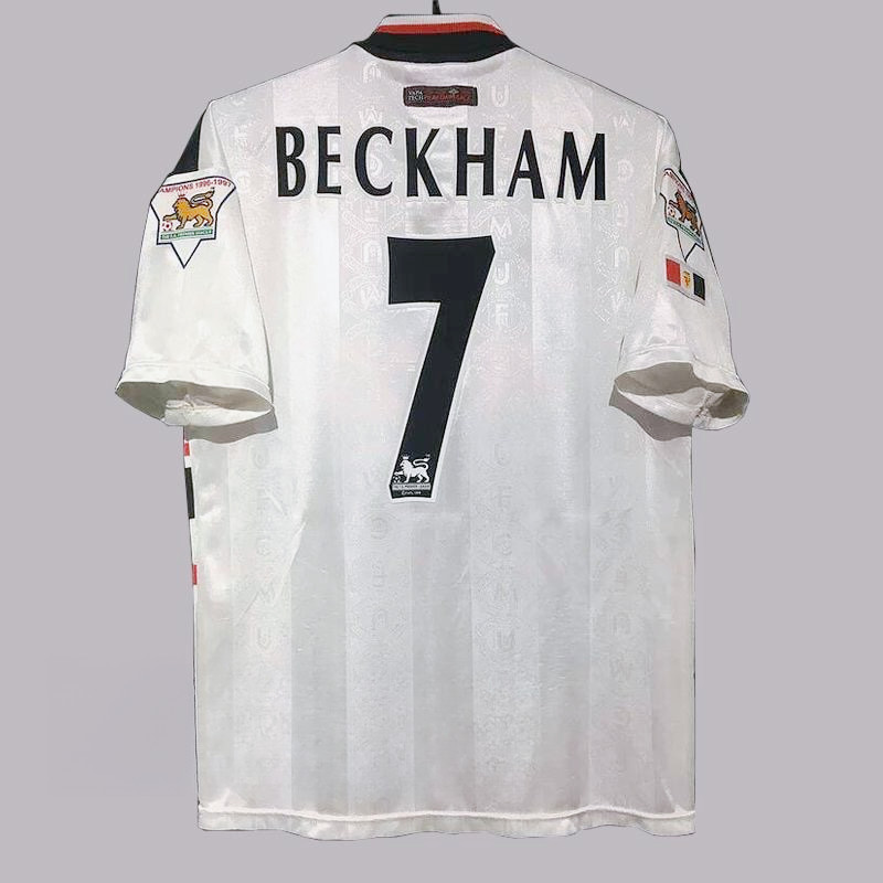 Áo sân khách Manchester United 1998/1999, thiết kế cổ điển cho nam