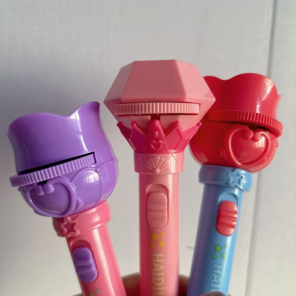 2025 Phong Cách Mới Haidilao Chiếu Máy Chiếu Slideshow Mảnh Trẻ Em Dạ Quang Chiếu Đèn Đồ Chơi Cho Bé